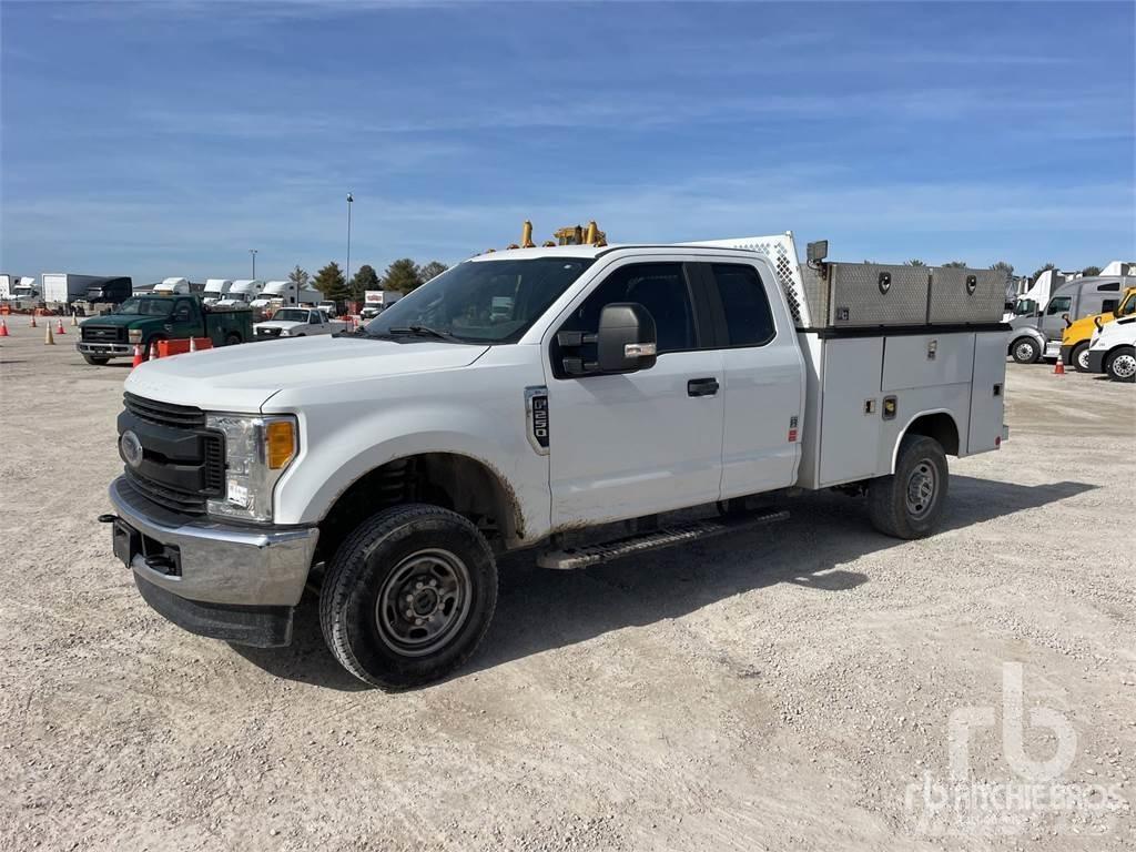 Ford F-250 مركبات الأغراض العامة