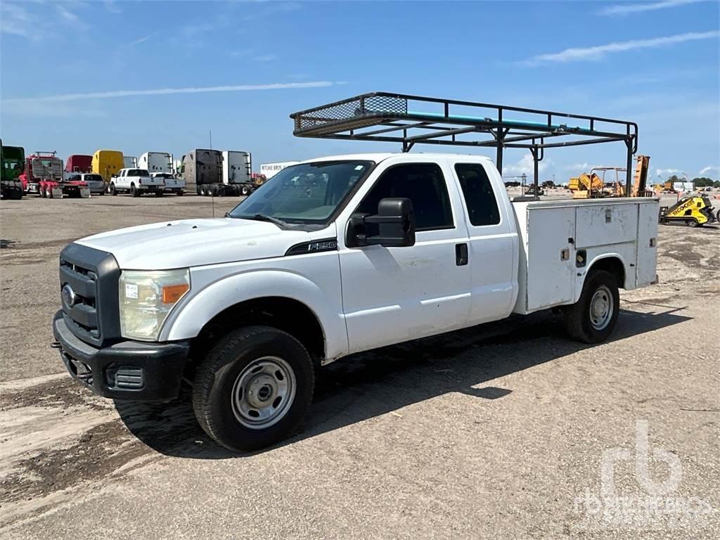 Ford F-250 مركبات الأغراض العامة
