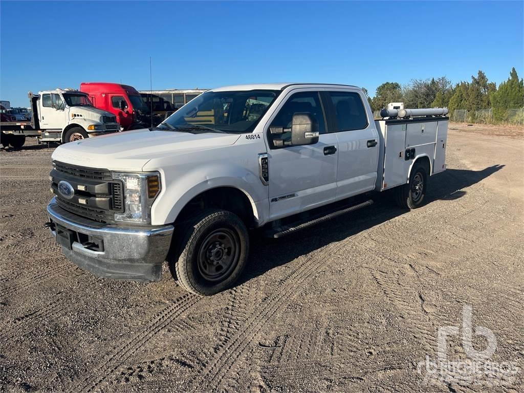 Ford F-350 مركبات الأغراض العامة