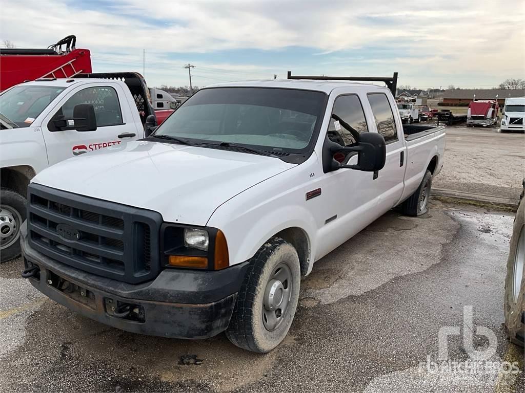 Ford F-350 شاحنات خفيفة/مفصلية الجوانب