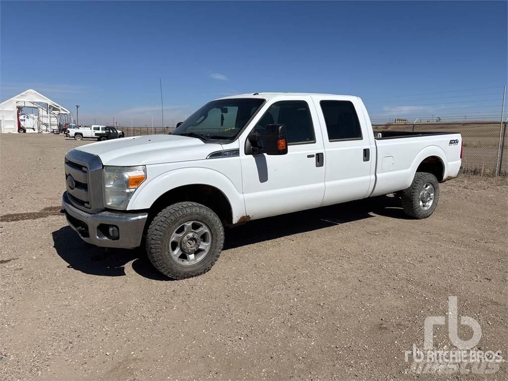 Ford F-350 شاحنات خفيفة/مفصلية الجوانب