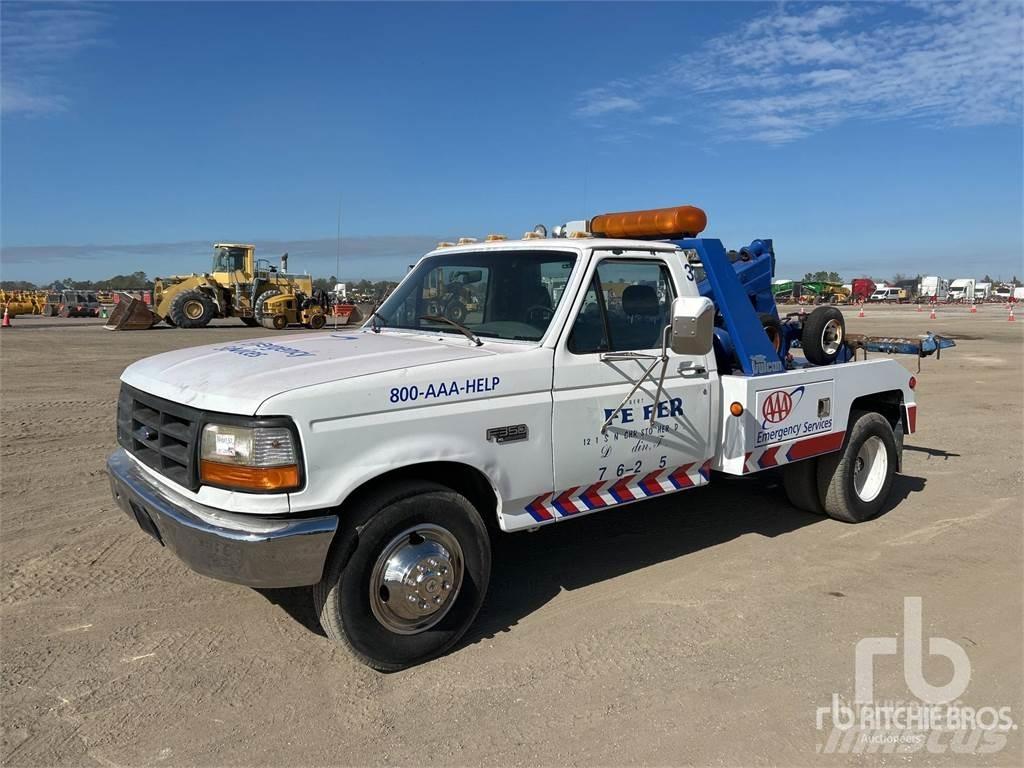 Ford F-350 شاحنات مسطحة / أوناش