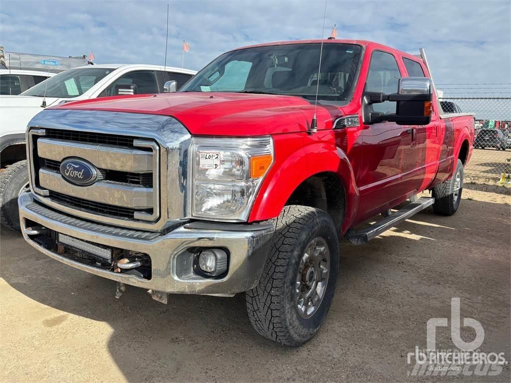 Ford F-350 شاحنات خفيفة/مفصلية الجوانب