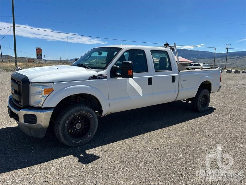 Ford F-350 شاحنات خفيفة/مفصلية الجوانب