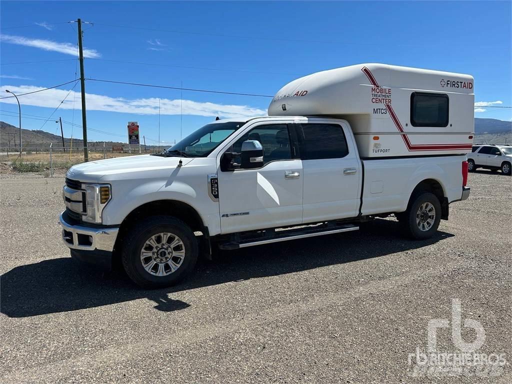 Ford F-350 شاحنات خفيفة/مفصلية الجوانب
