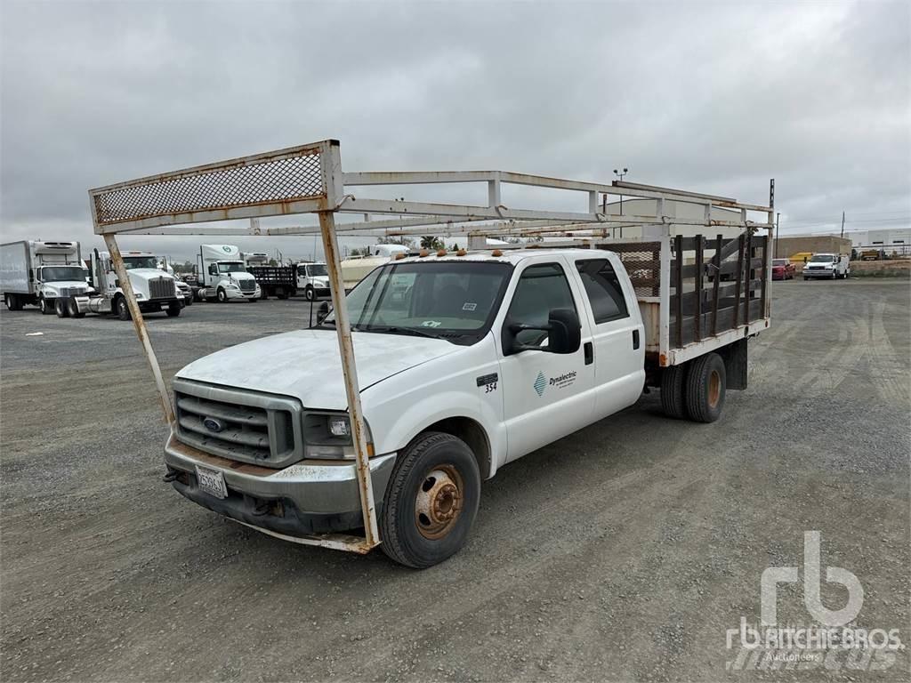 Ford F-350 شاحنات مسطحة/مفصلية الجوانب