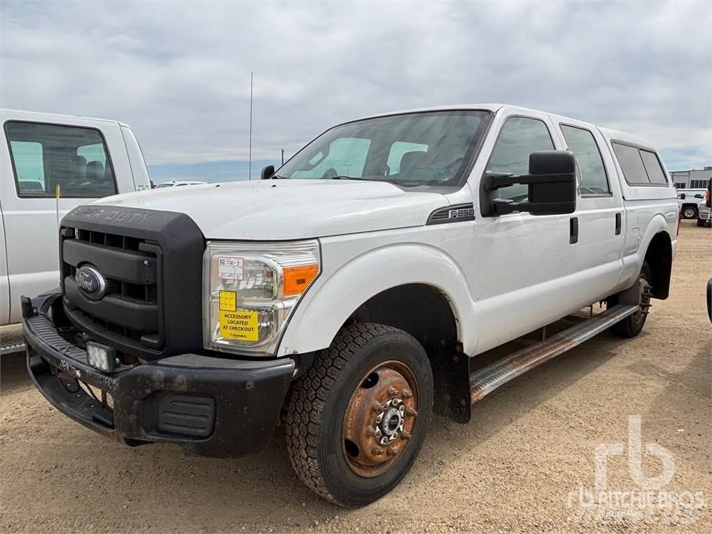 Ford F-350 شاحنات خفيفة/مفصلية الجوانب
