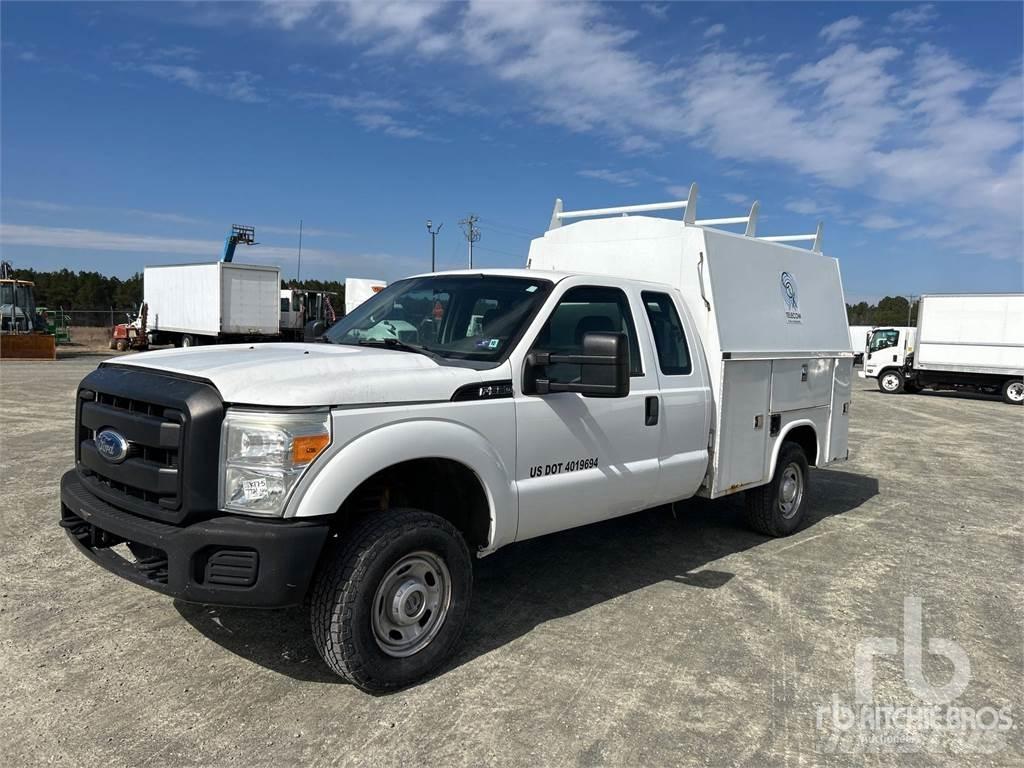 Ford F-350 مركبات الأغراض العامة