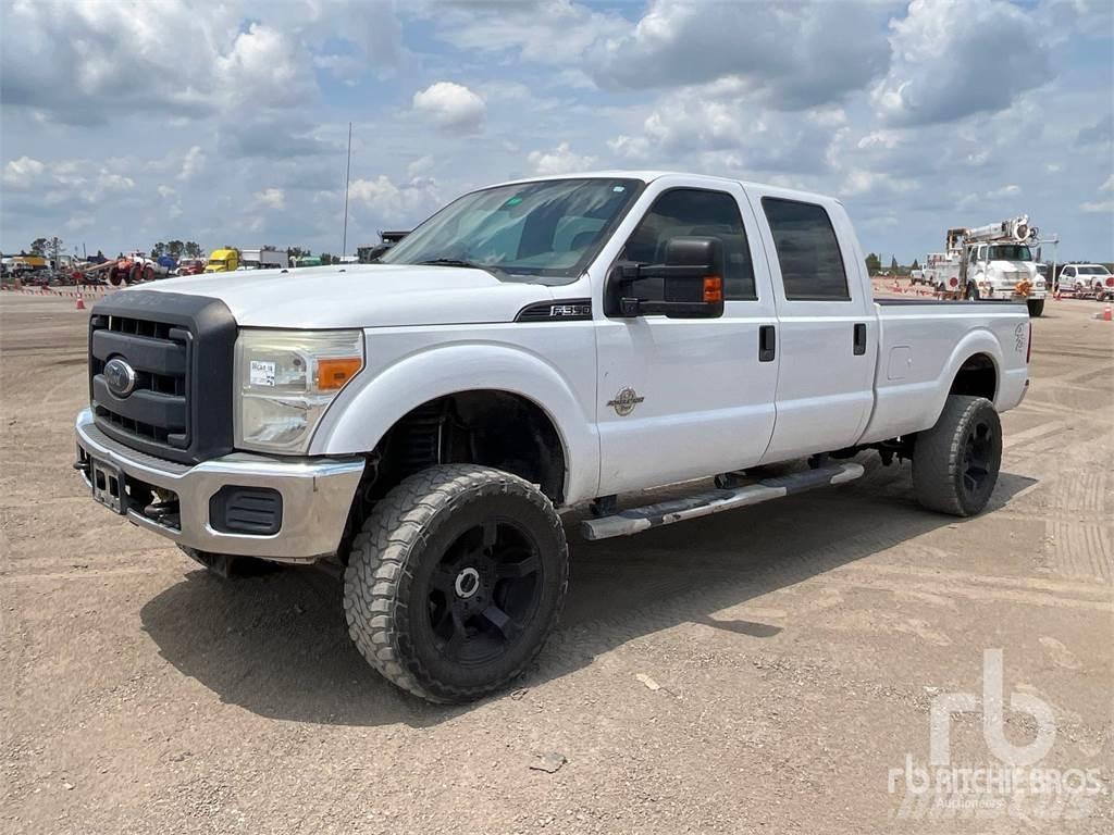 Ford F-350 شاحنات خفيفة/مفصلية الجوانب