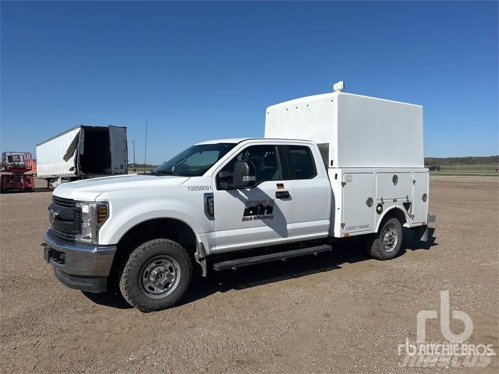 Ford F-350 مركبات الأغراض العامة