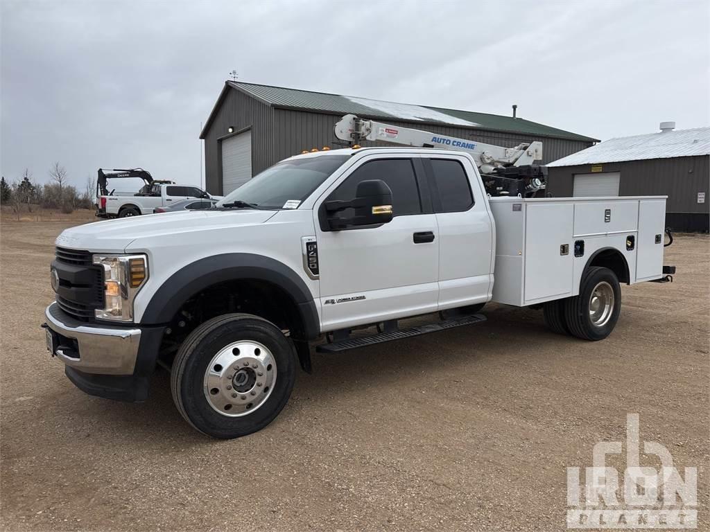 Ford F-450 مركبات الأغراض العامة