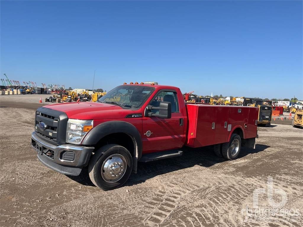 Ford F-450 مركبات الأغراض العامة
