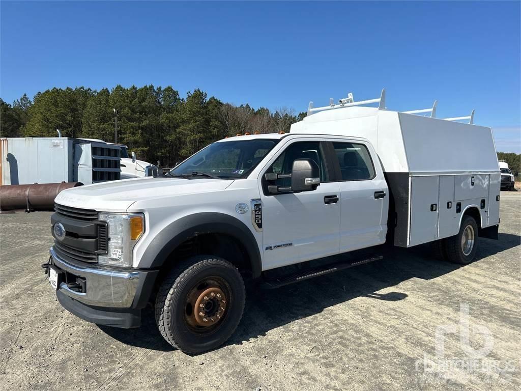 Ford F-450 مركبات الأغراض العامة