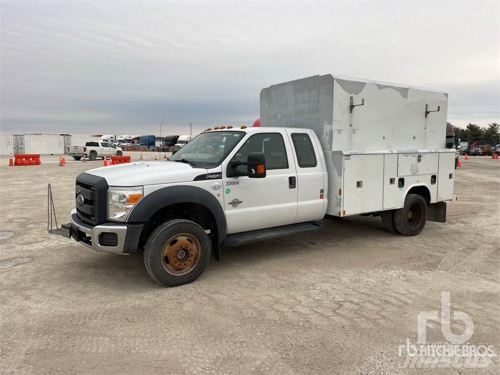 Ford F-550 مركبات الأغراض العامة