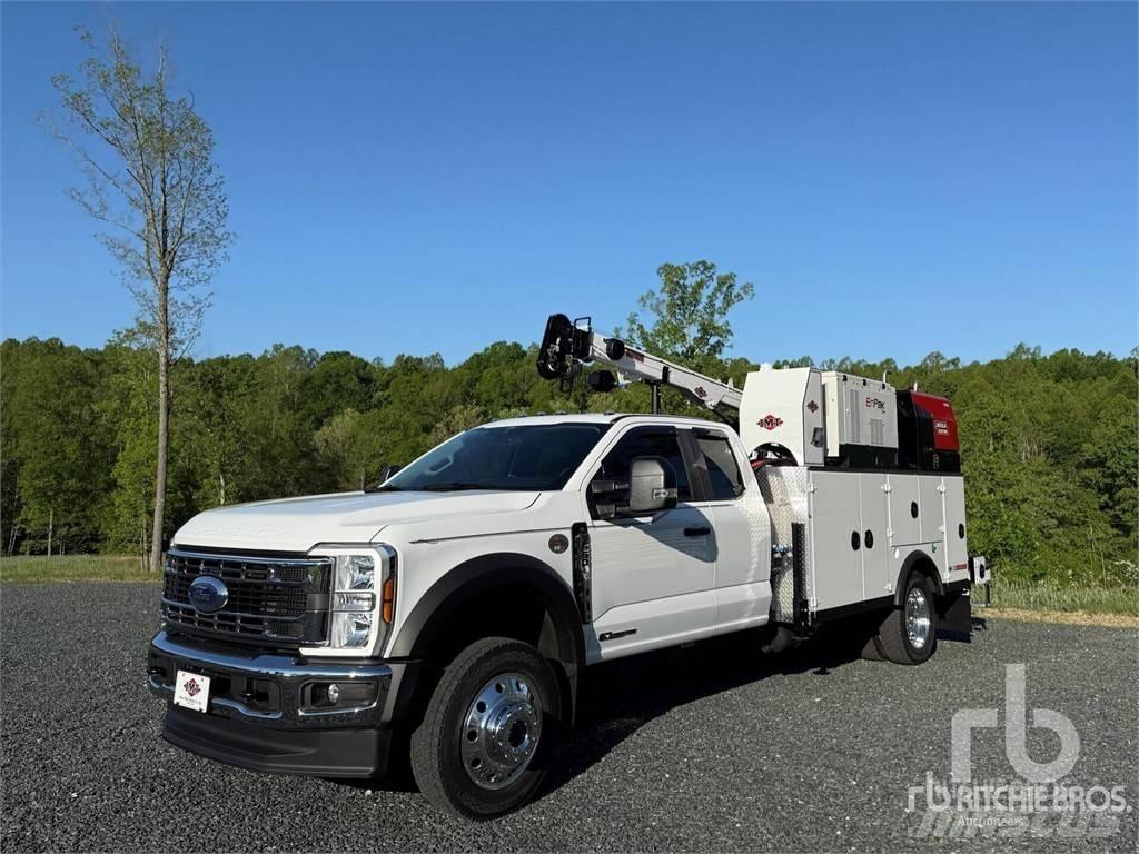 Ford F-550 مركبات الأغراض العامة