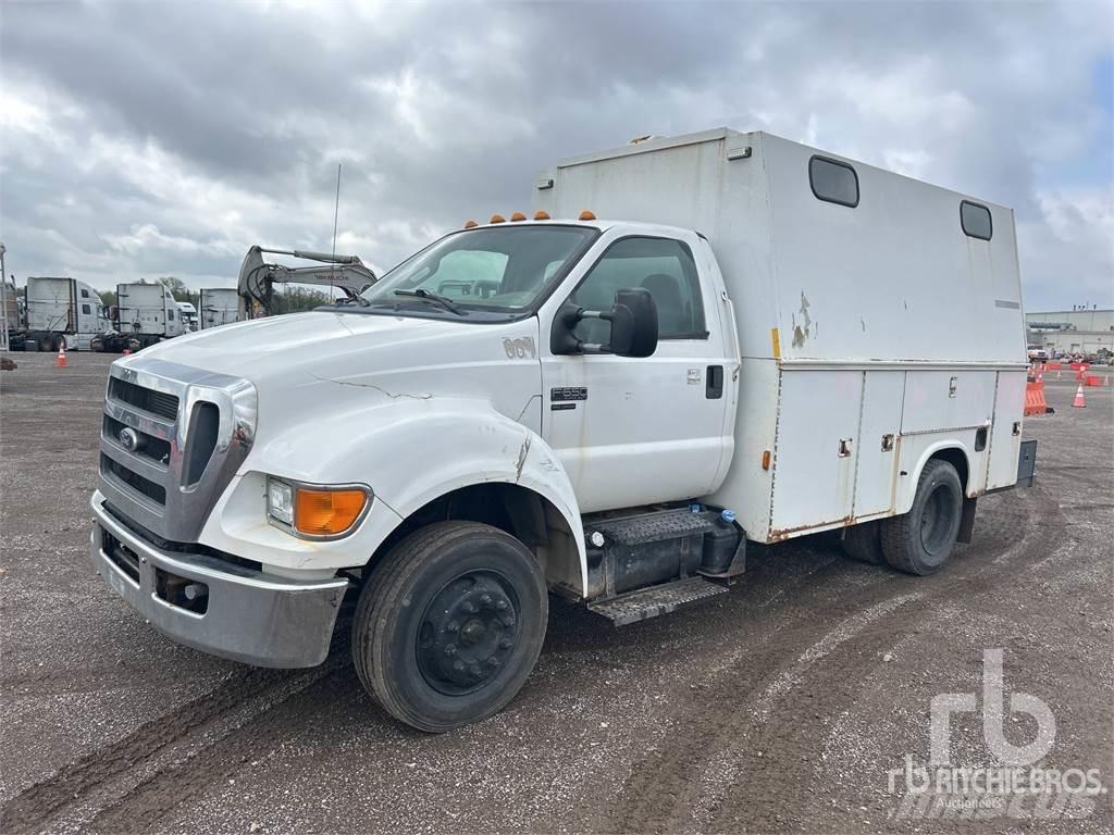 Ford F-650 مركبات الأغراض العامة