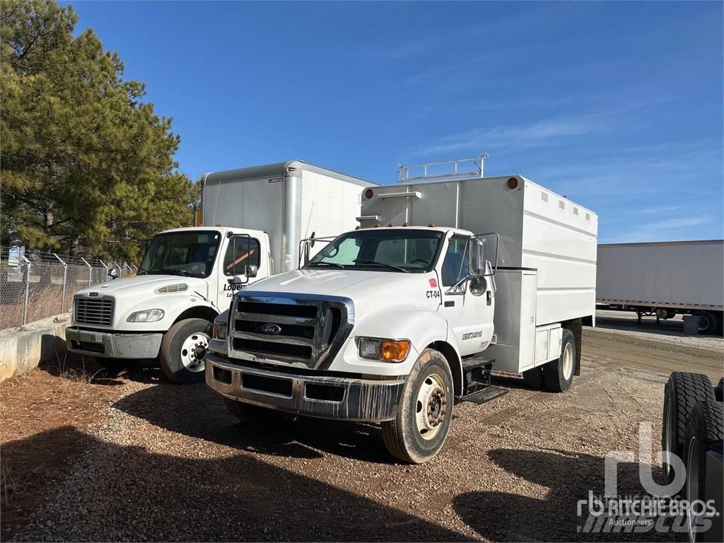 Ford F-650 شاحنات نقل ألواح الخشب
