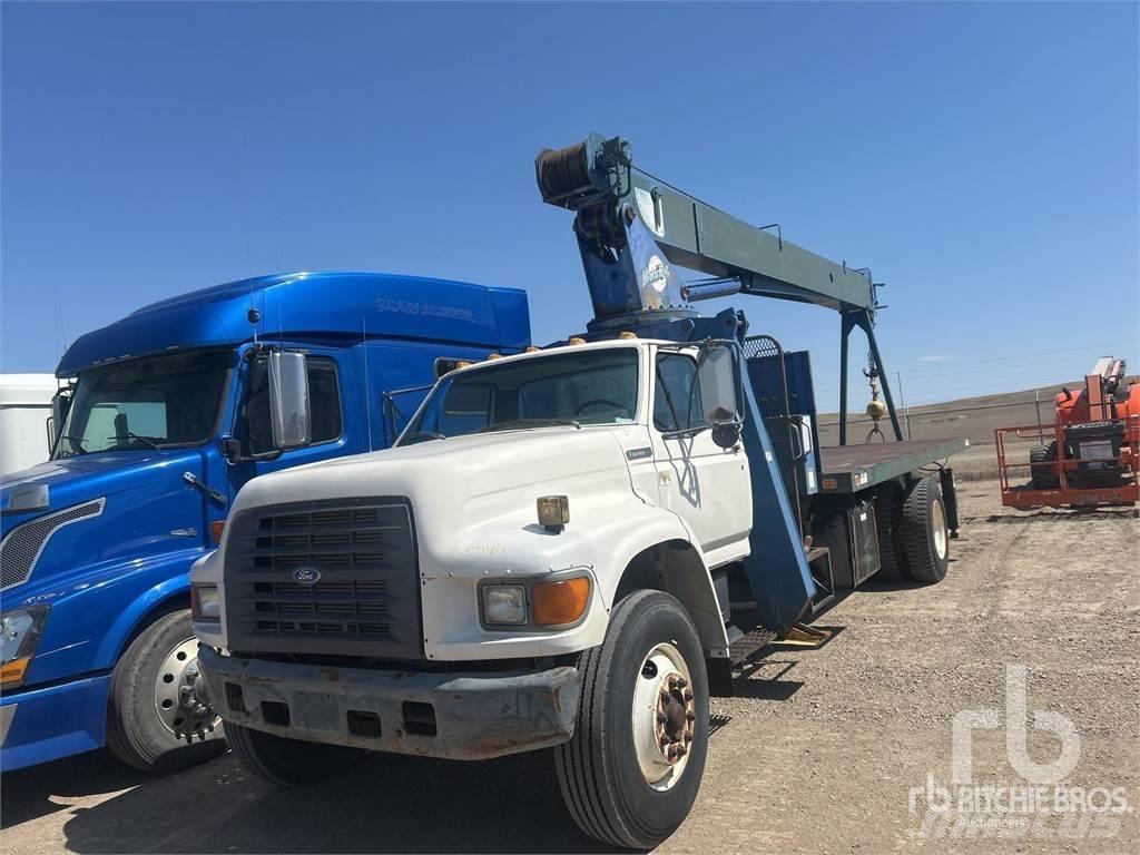 Ford F800 شاحنات الرافعات