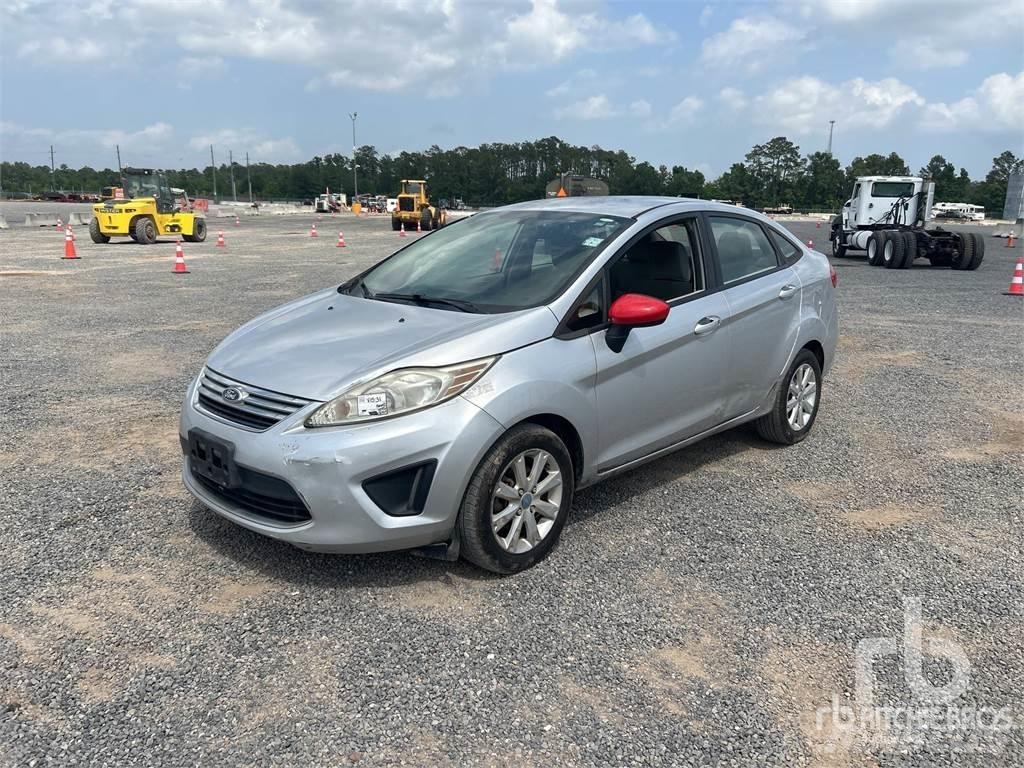 Ford FIESTA سيارات