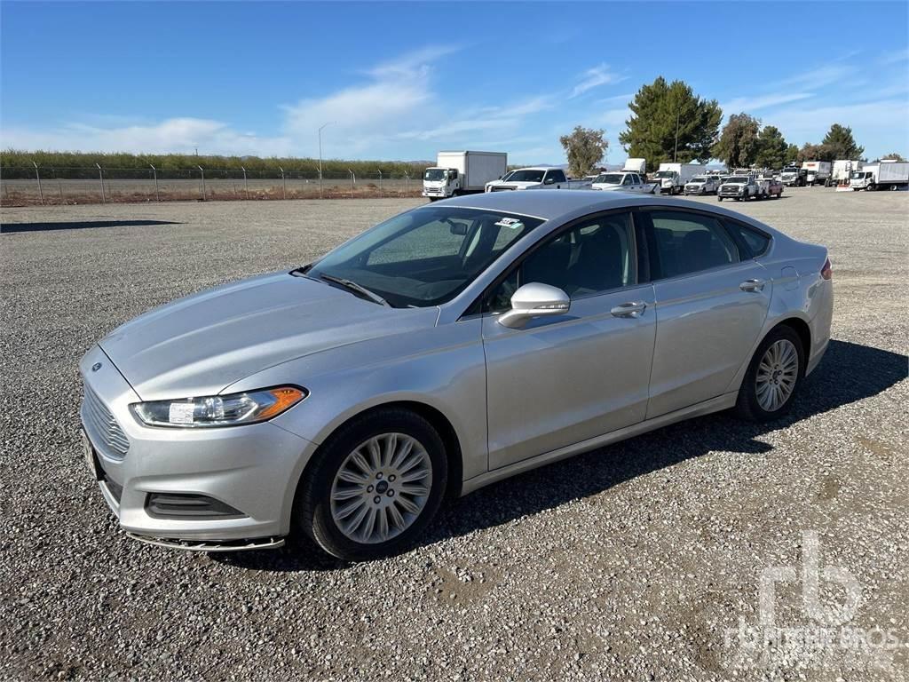 Ford FUSION سيارات