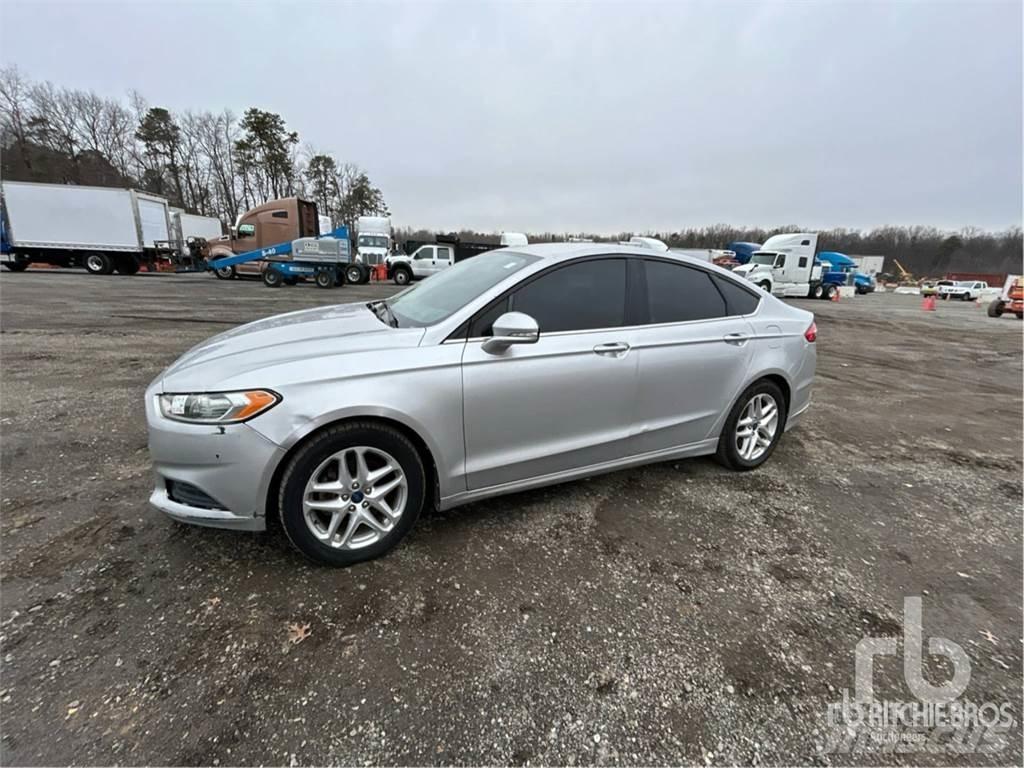 Ford FUSION سيارات