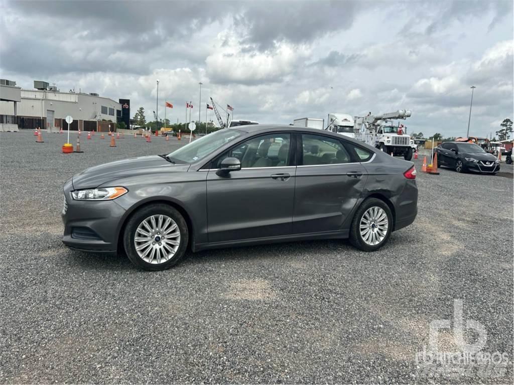 Ford FUSION سيارات