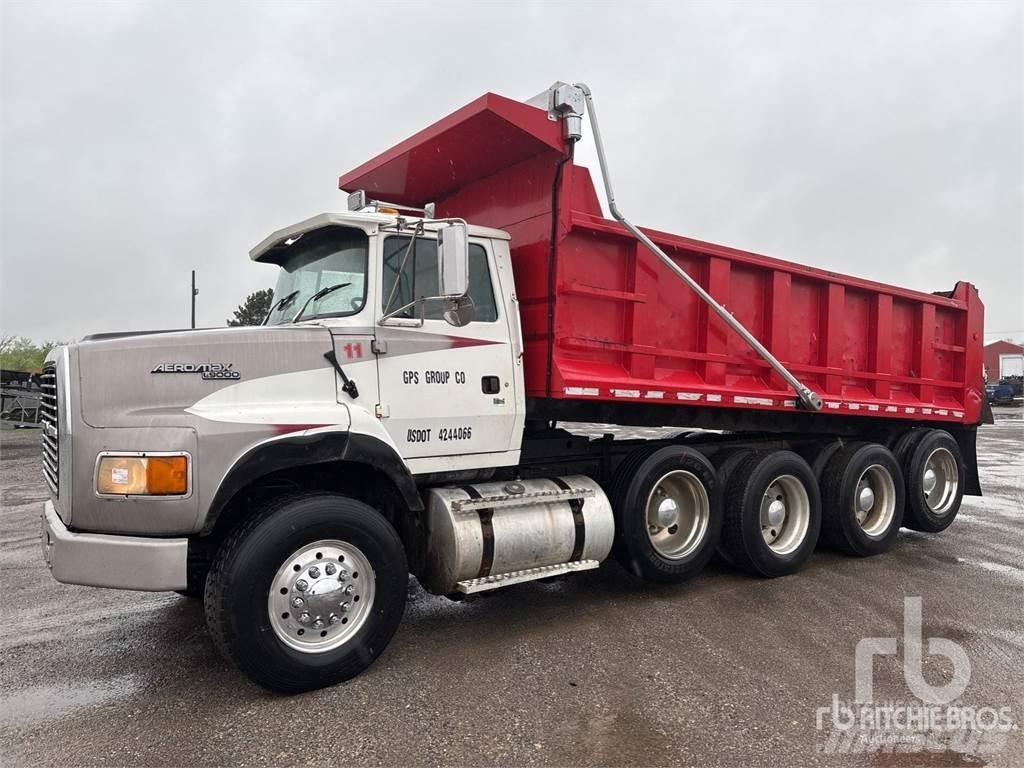 Ford L9000 شاحنات قلابة