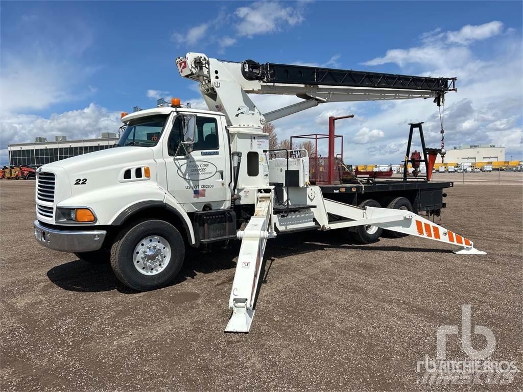 Ford LT9000 شاحنات الرافعات