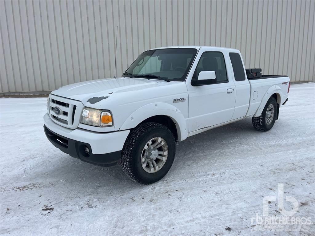 Ford RANGER شاحنات خفيفة/مفصلية الجوانب