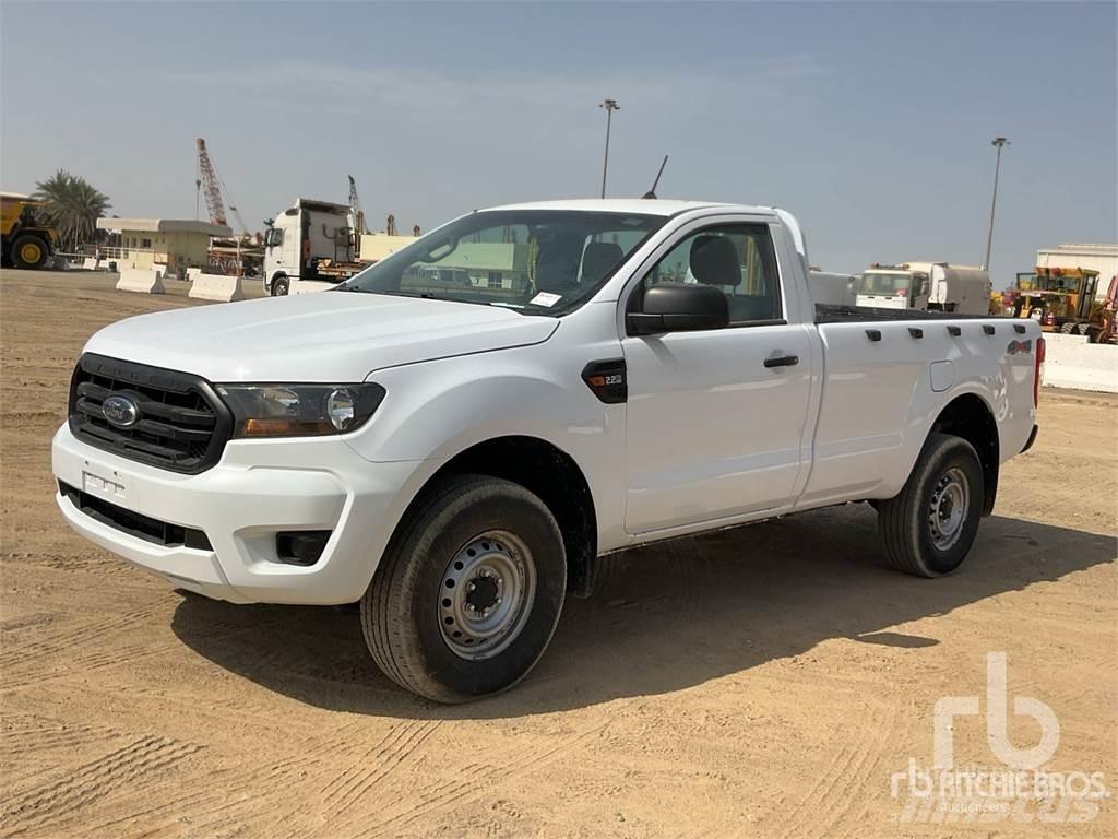 Ford RANGER شاحنات خفيفة/مفصلية الجوانب