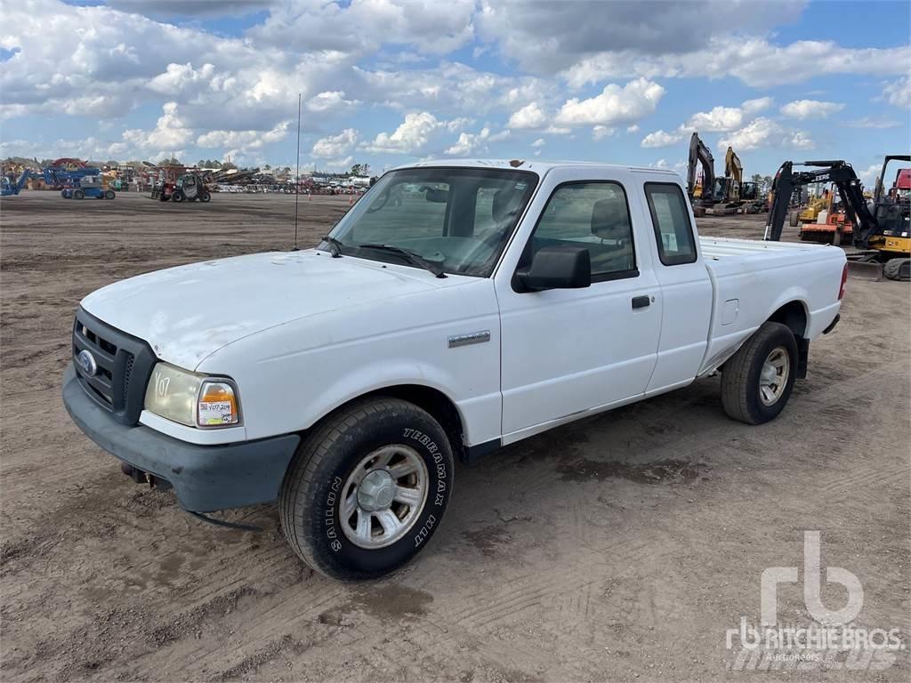 Ford RANGER شاحنات خفيفة/مفصلية الجوانب