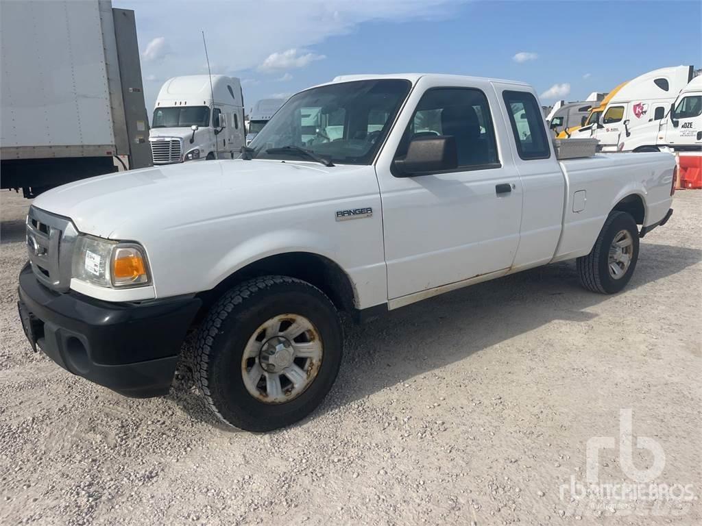 Ford RANGER شاحنات خفيفة/مفصلية الجوانب