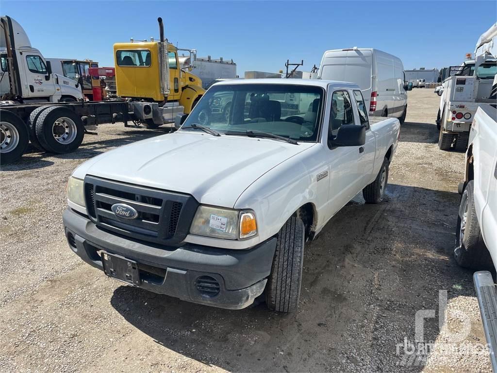 Ford RANGER شاحنات خفيفة/مفصلية الجوانب