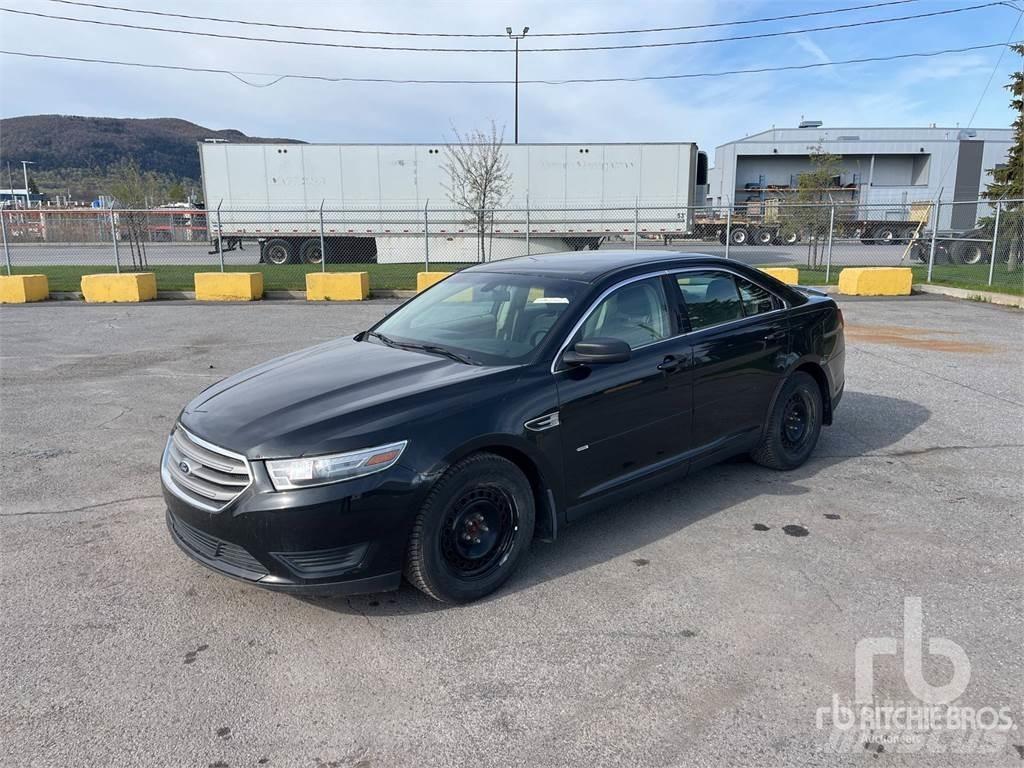 Ford TAURUS سيارات