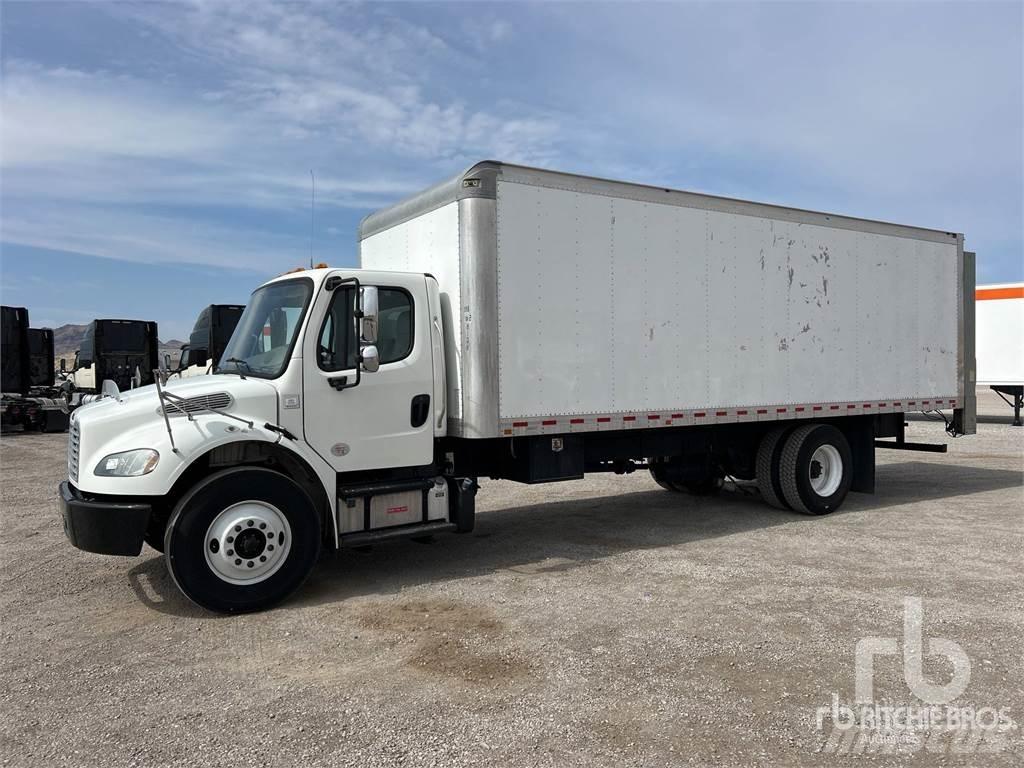 Freightliner M2 شاحنة مقفلة