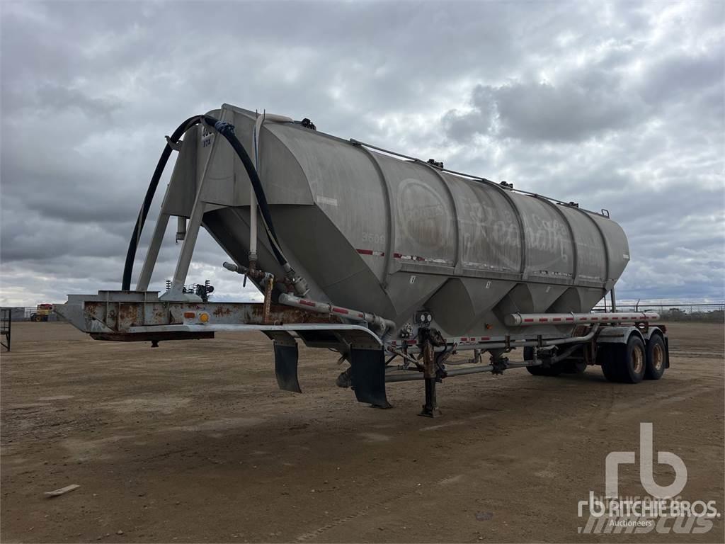 Fruehauf T/A مقطورات ذات صهاريج