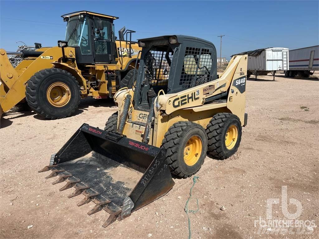 Gehl 5640E لوادر انزلاقية التوجيه