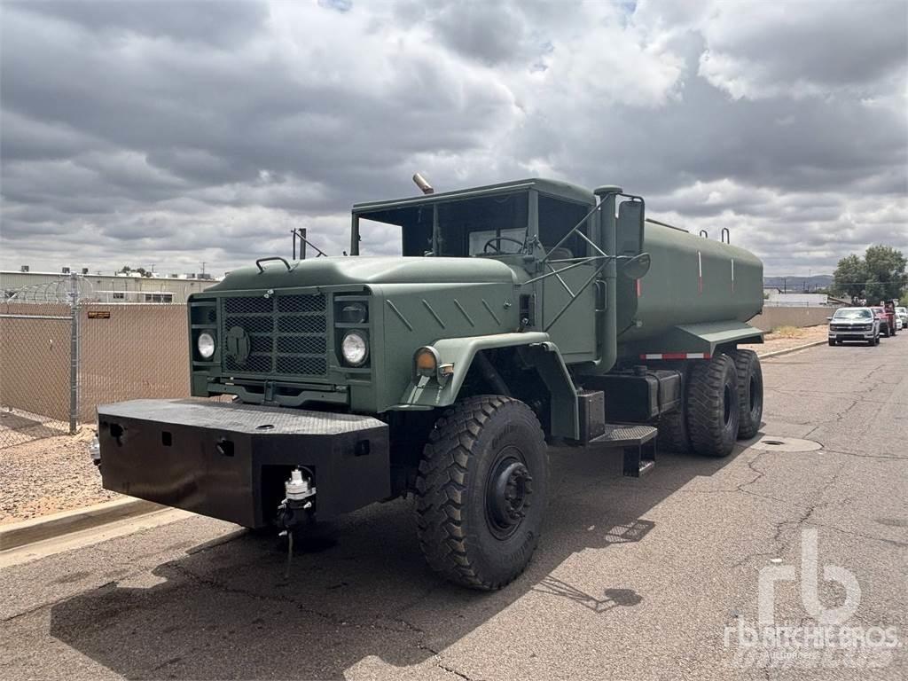 General M945 صهاريج مياه