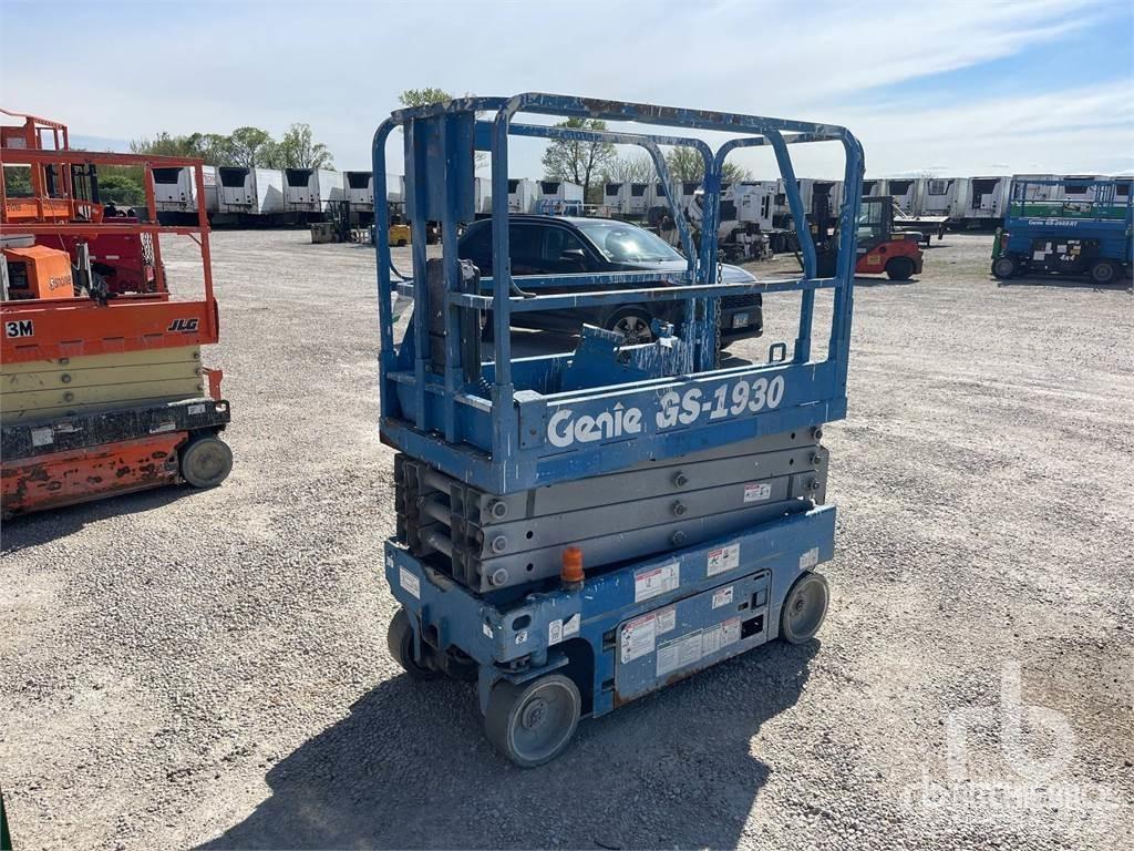 Genie GS-1930 رافعات مقصية الشكل