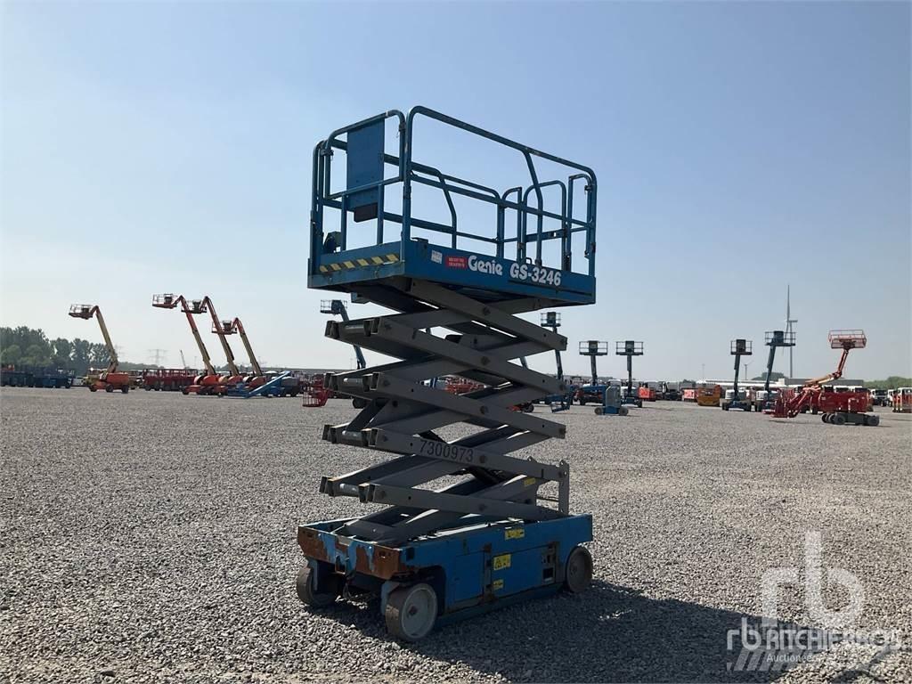 Genie GS-3246 رافعات مقصية الشكل