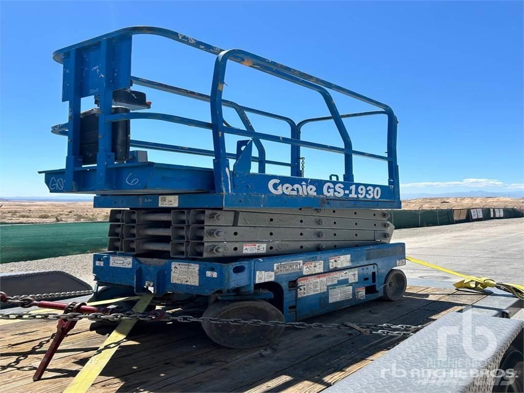 Genie GS1930 رافعات مقصية الشكل