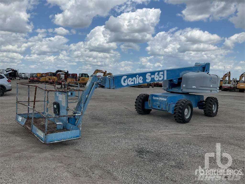 Genie S-65 رافعات سلة مفصلية