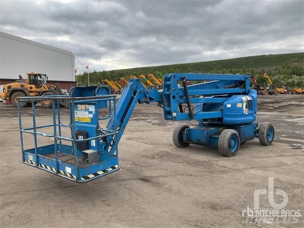 Genie Z4525J رافعات سلة مفصلية