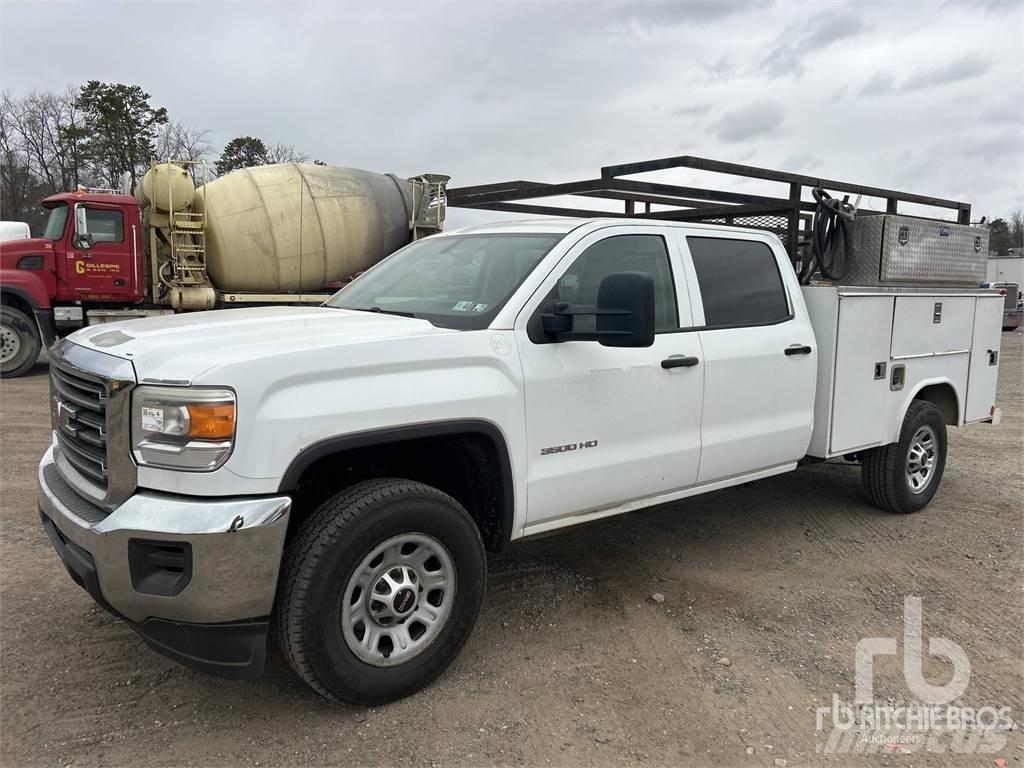 GMC 3500HD مركبات الأغراض العامة