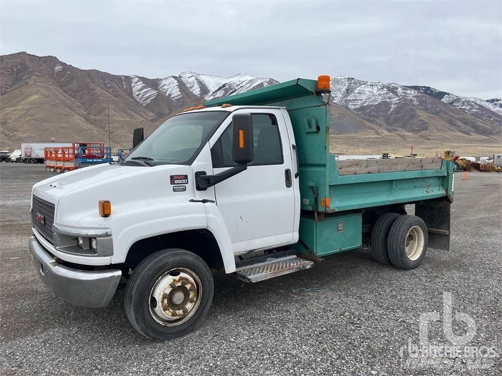 GMC C5500 شاحنات قلابة