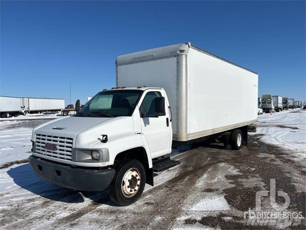 GMC C5500 شاحنة مقفلة