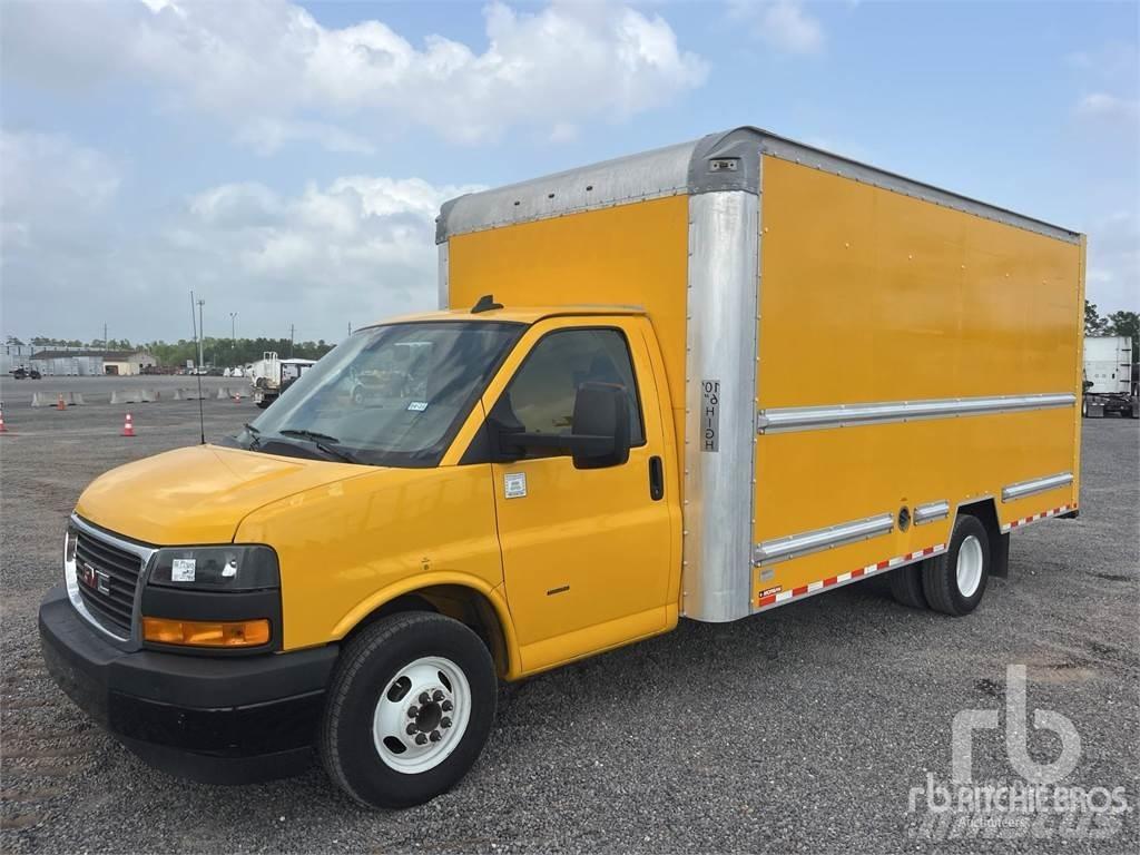 GMC SAVANA 3500 شاحنة مقفلة