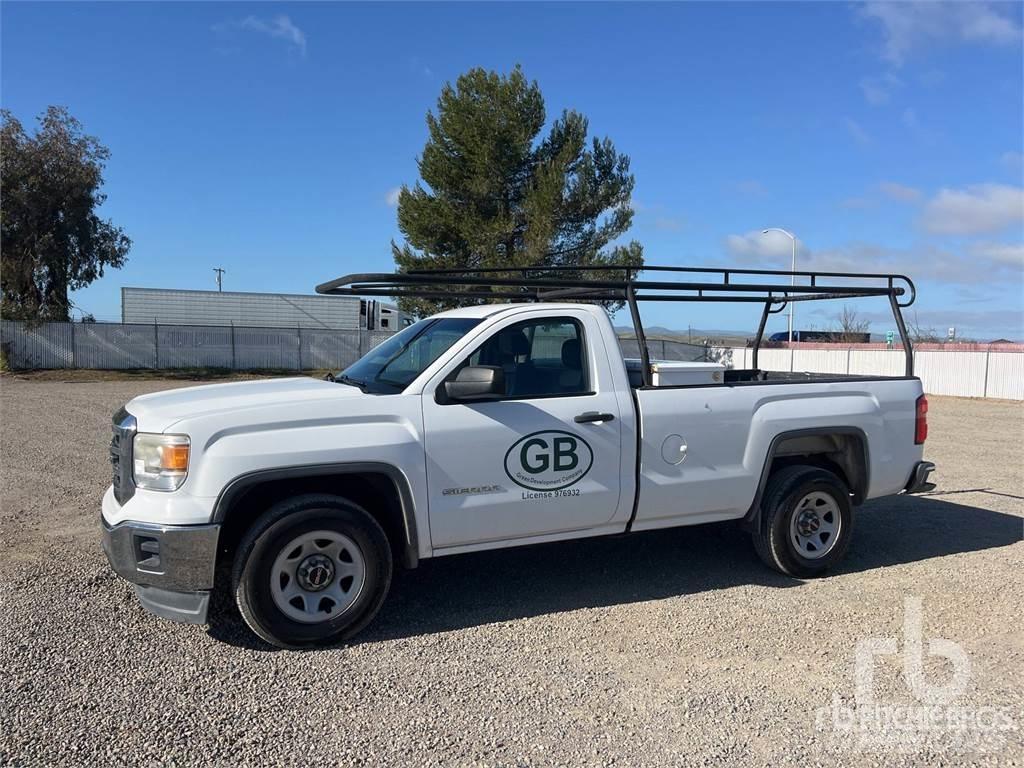 GMC SIERRA 1500 شاحنات خفيفة/مفصلية الجوانب