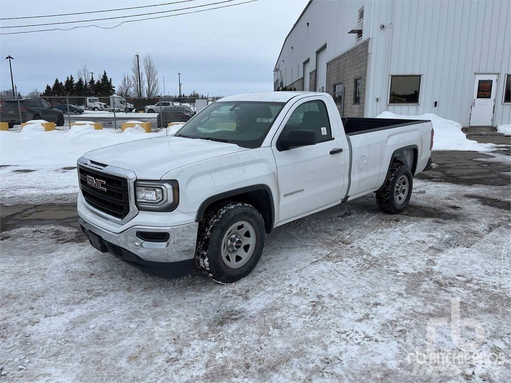 GMC SIERRA 1500 شاحنات خفيفة/مفصلية الجوانب