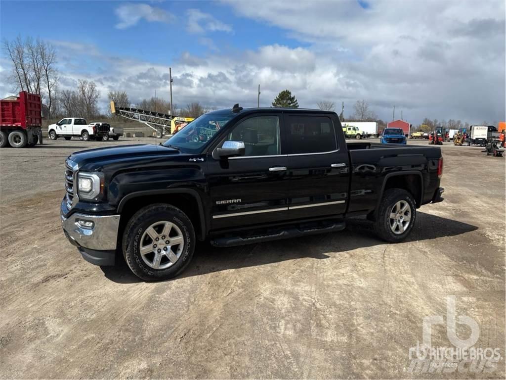GMC SIERRA 1500 شاحنات خفيفة/مفصلية الجوانب
